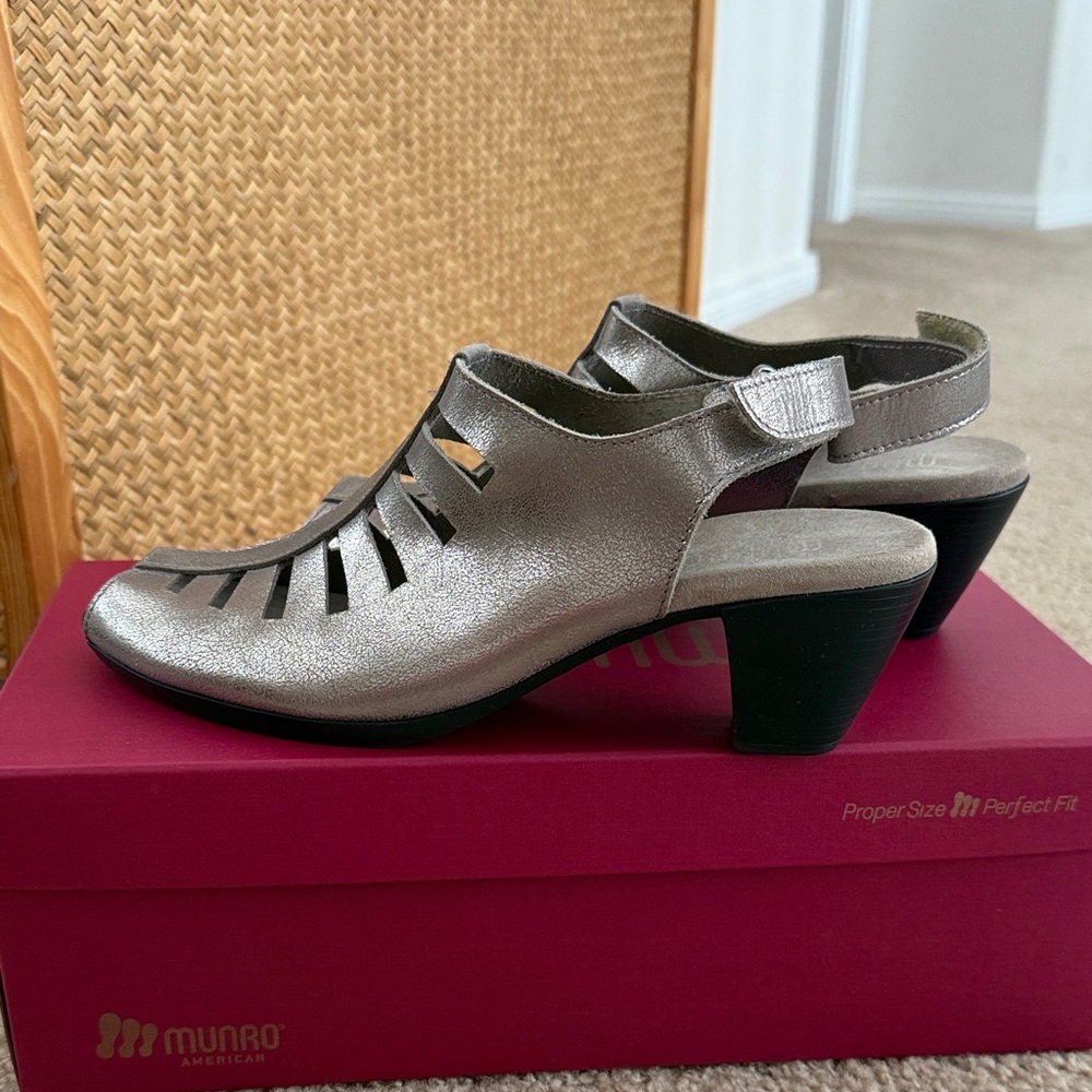 Munro Metallic Heeled Sandals